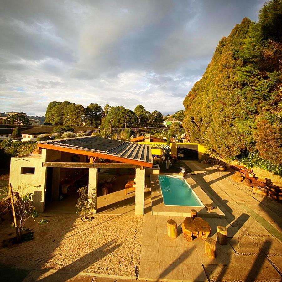 Hotel Campos House Campos do Jordão Exterior foto